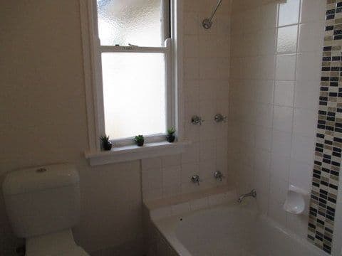 6 Greene Avenue, Coonamble - Thumbnail 6