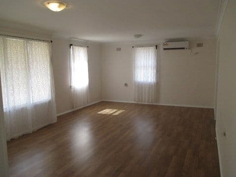 6 Greene Avenue, Coonamble - Thumbnail 7