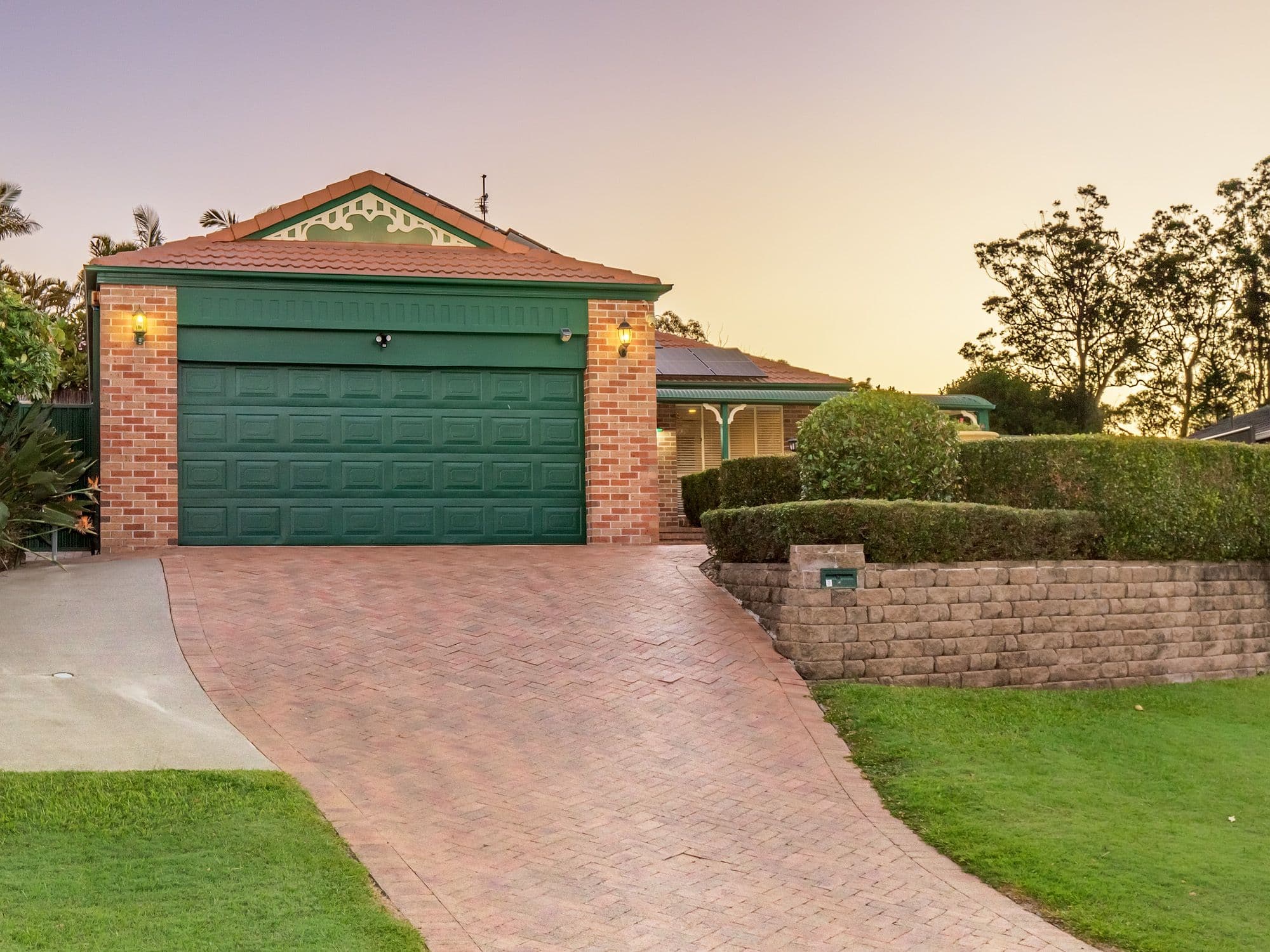4 Hoylake Court, Parkwood QLD 4214, Parkwood - Thumbnail 4