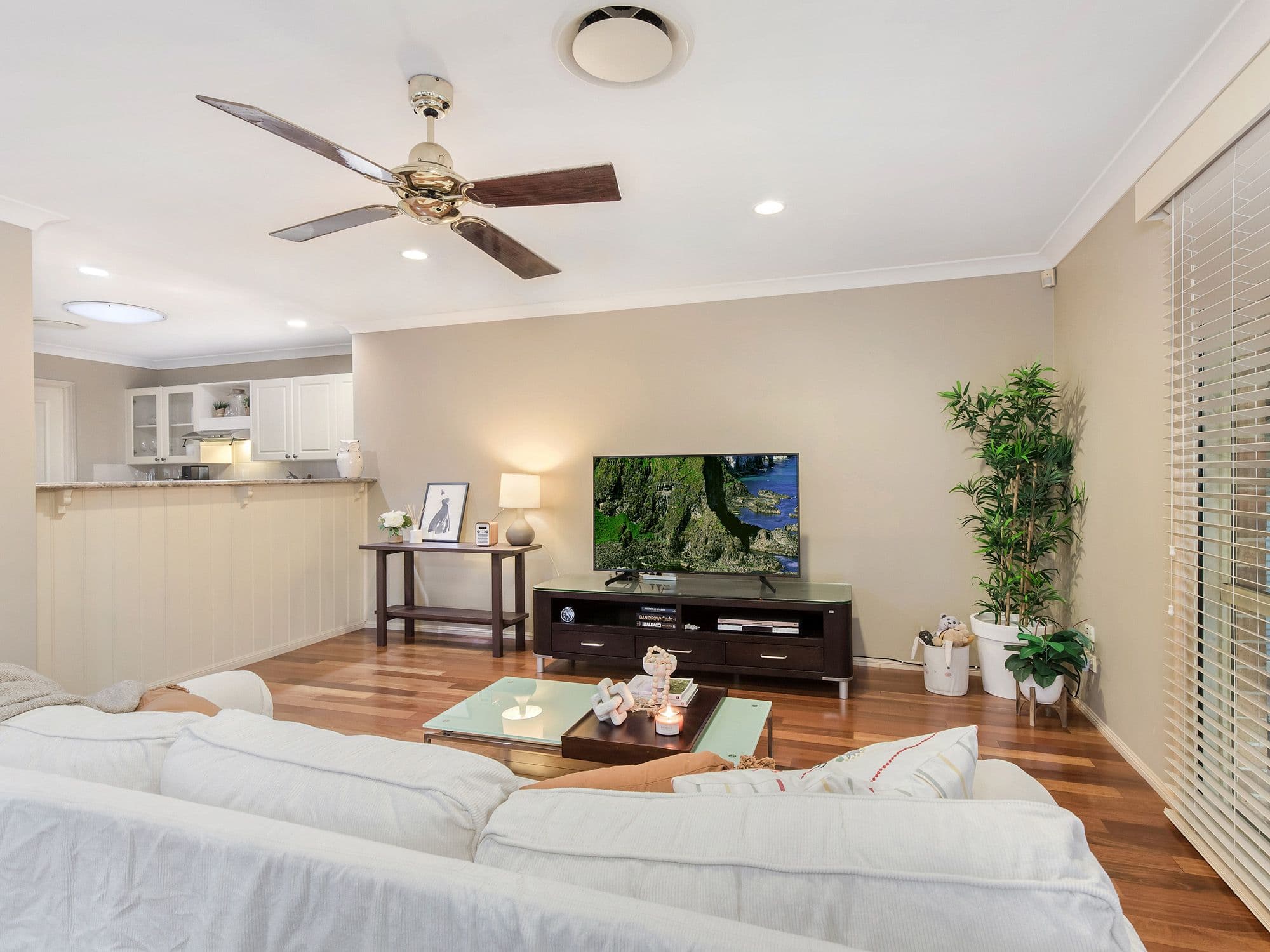4 Hoylake Court, Parkwood QLD 4214, Parkwood - Thumbnail 7