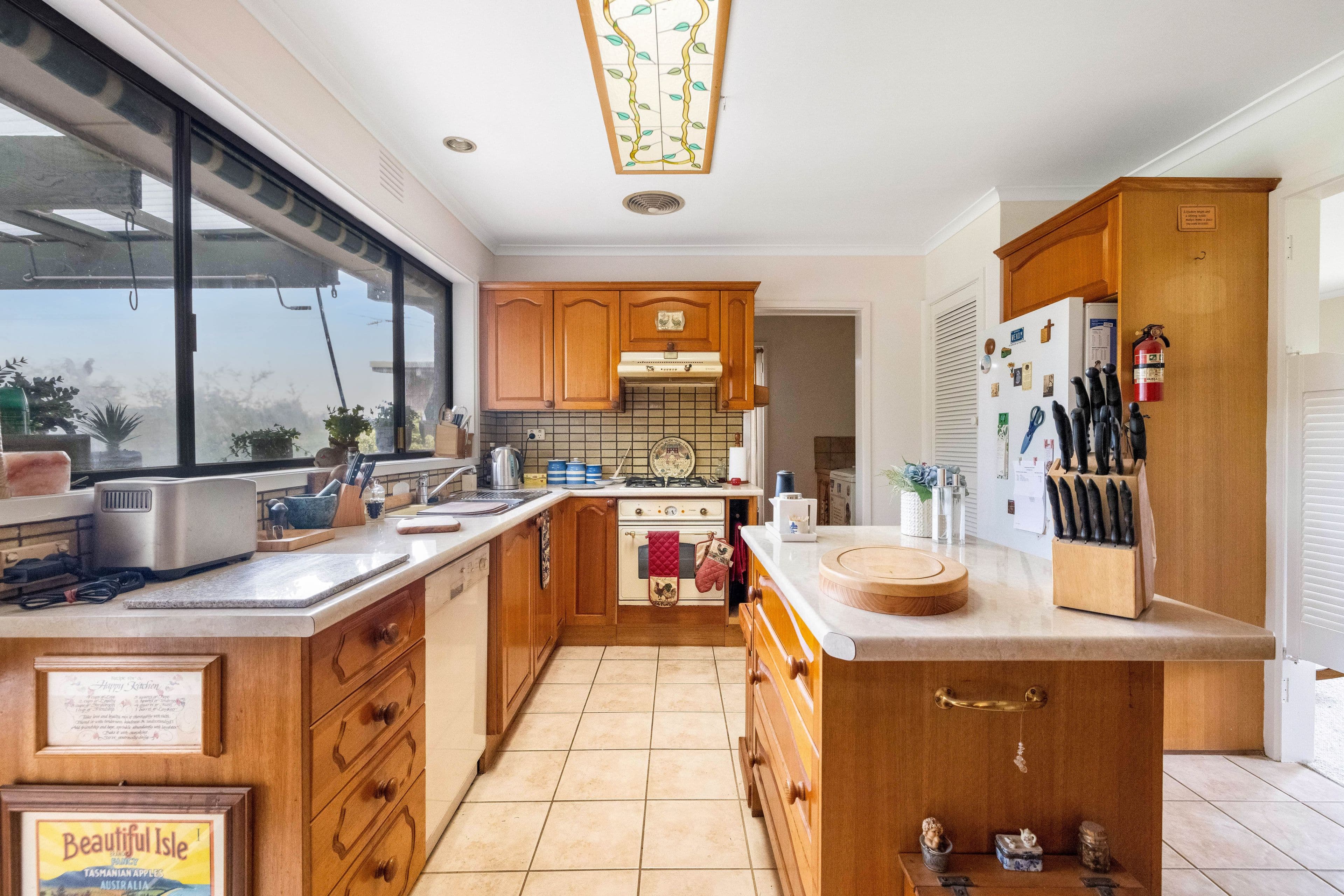 198 Hickling Avenue, Greensborough VIC 3088, Greensborough - Thumbnail 5