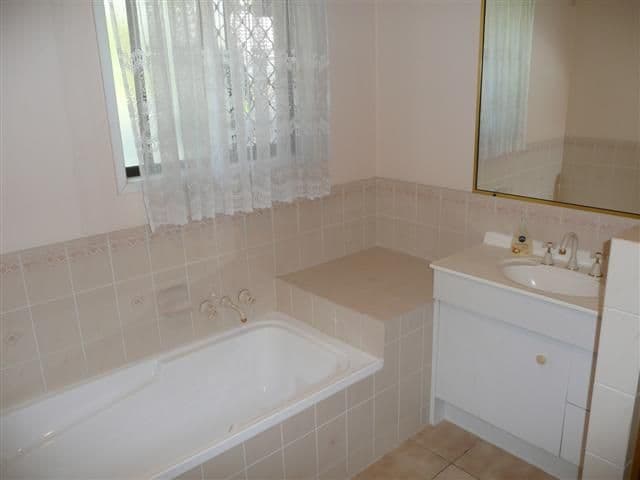 91 Nardie Street, EIGHT MILE PLAINS QLD 4113, Eight Mile Plains - Thumbnail 8