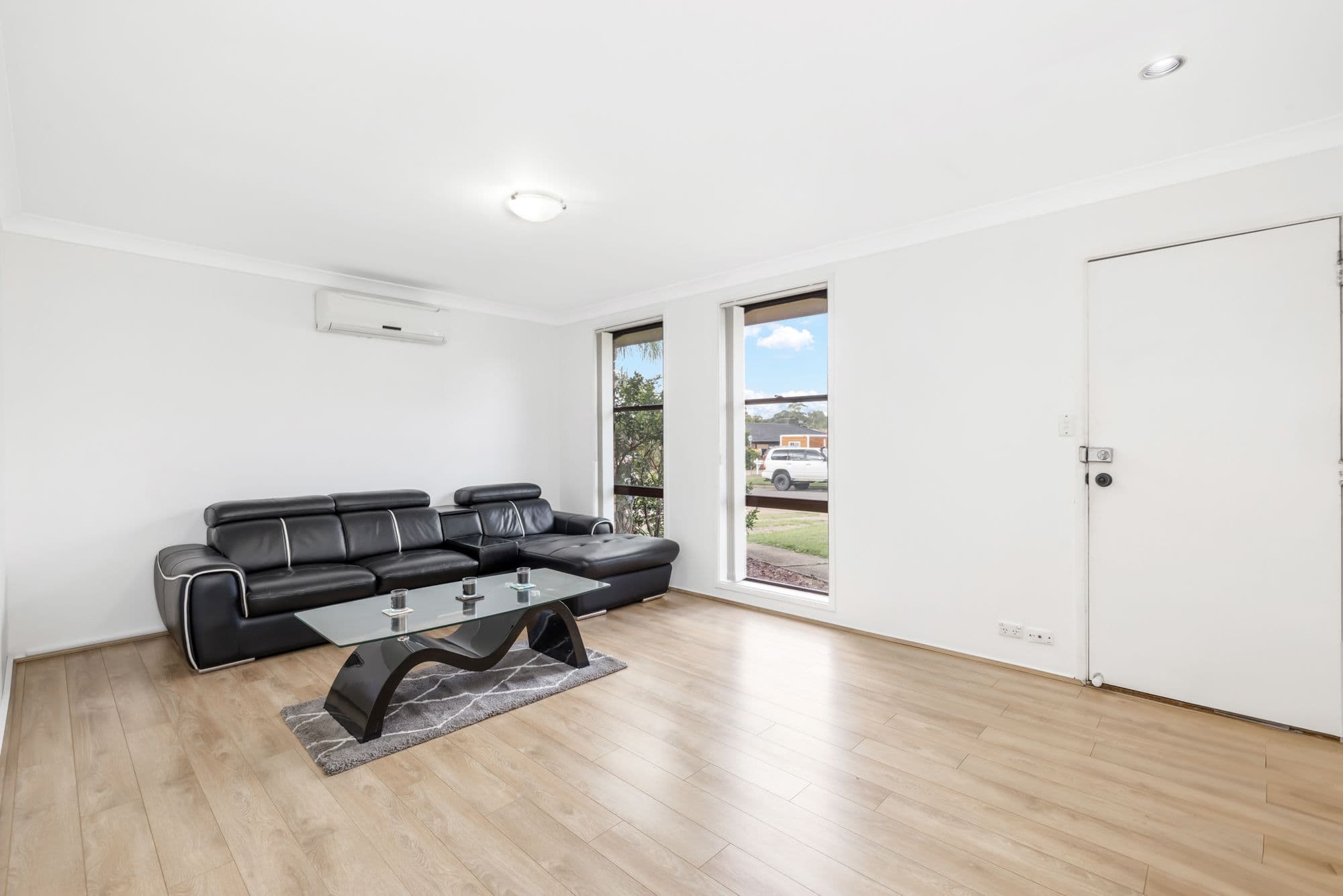 33 Mccartney Crescent, St Clair NSW 2759, St Clair - Thumbnail 2