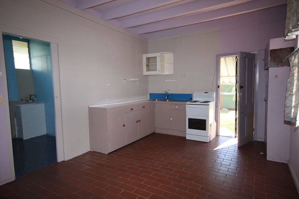 49 Henry Street, WERRIS CREEK NSW 2341, Werris Creek - Thumbnail 3