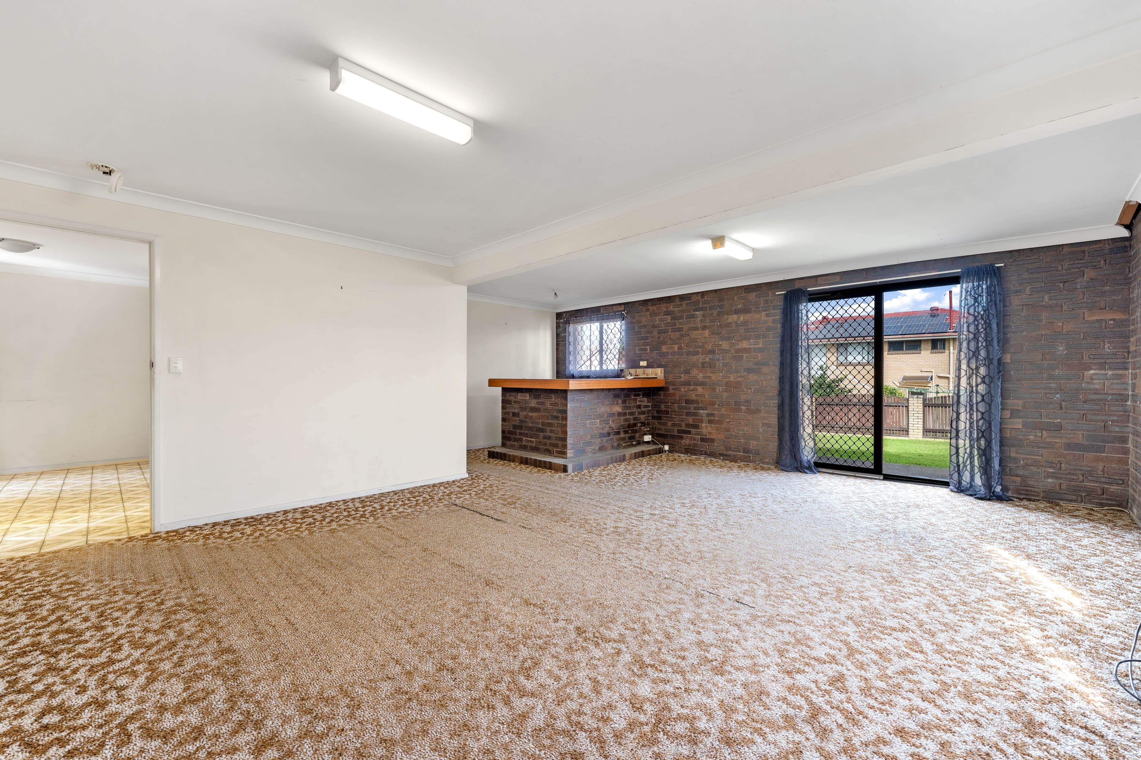 136 Chester Road, Eight Mile Plains QLD 4113, Eight Mile Plains - Thumbnail 2