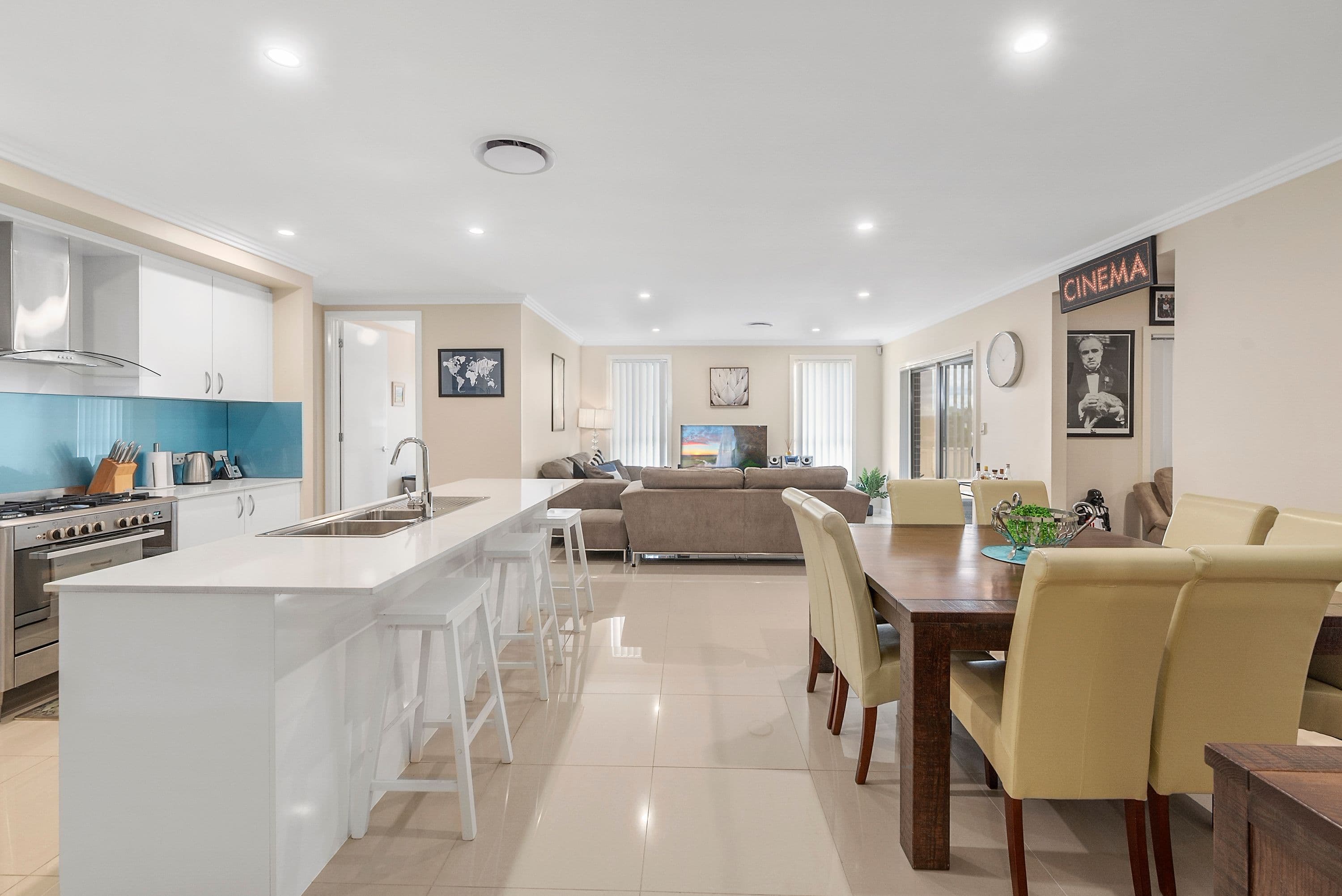 7 Geraldton Drive, Currans Hill - Thumbnail 3