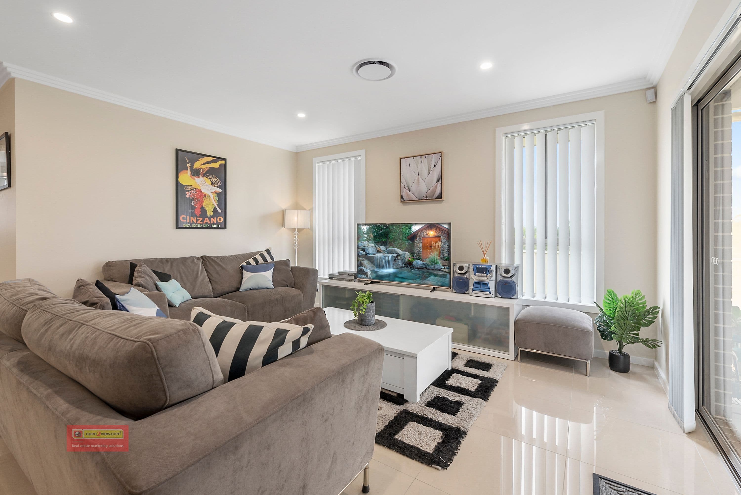 7 Geraldton Drive, Currans Hill - Thumbnail 5