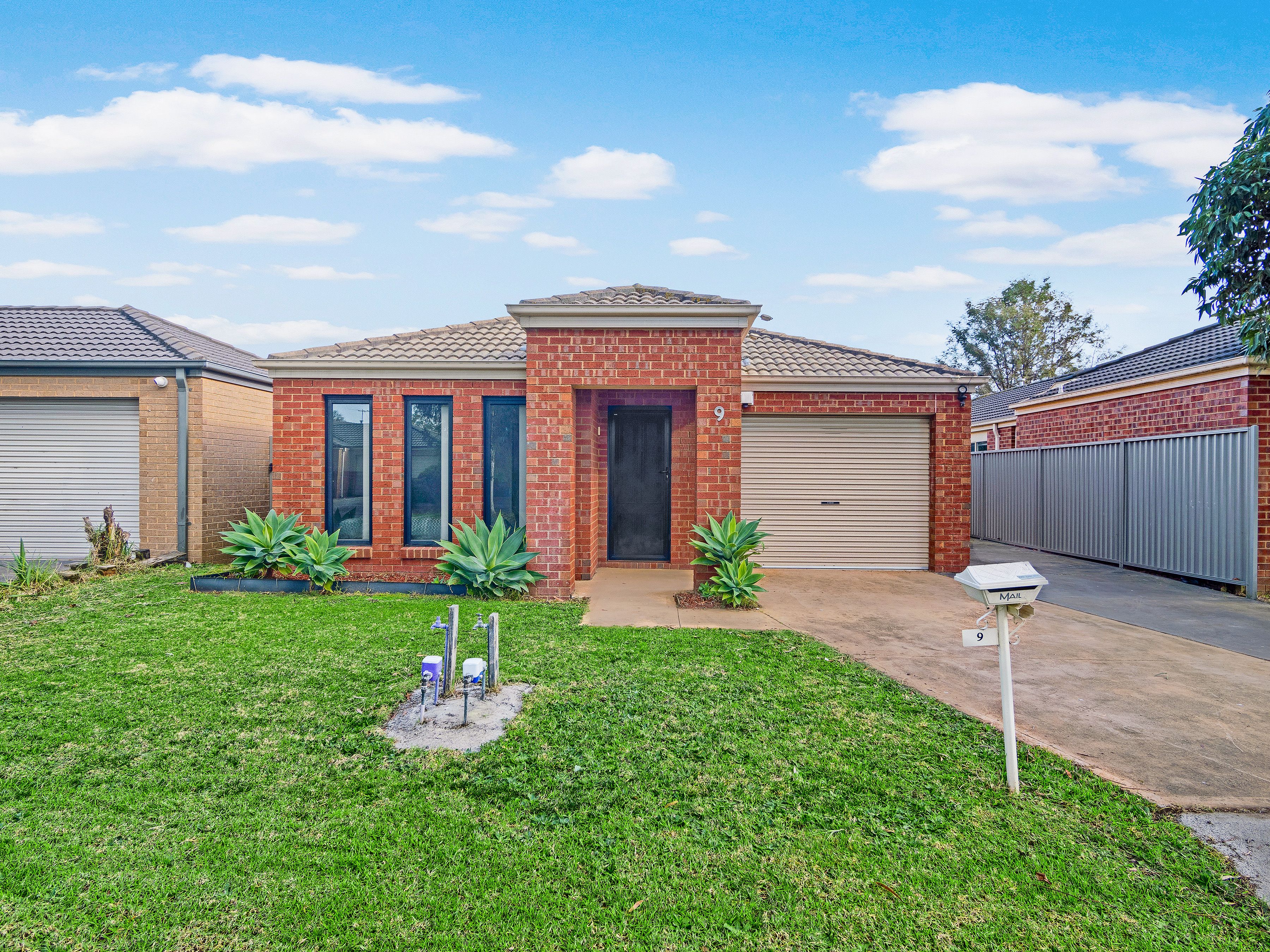 9 Maddock Drive, Cranbourne East VIC 3977, Cranbourne East - Image 1