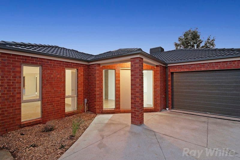 7 Sarah Place, Hampton Park VIC 3976, Hampton Park - Image 1
