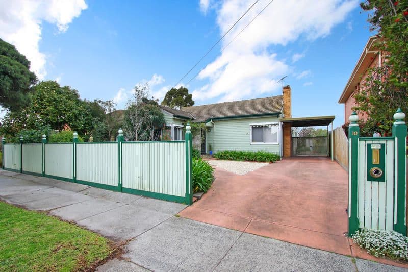 10 Peter Street, Oakleigh South VIC 3167, Oakleigh South - Image 1