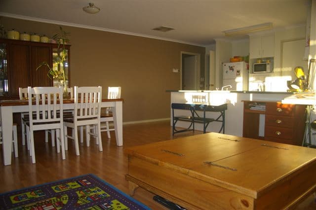 7 Meyer Place, THURGOONA NSW 2640, Thurgoona - Thumbnail 3