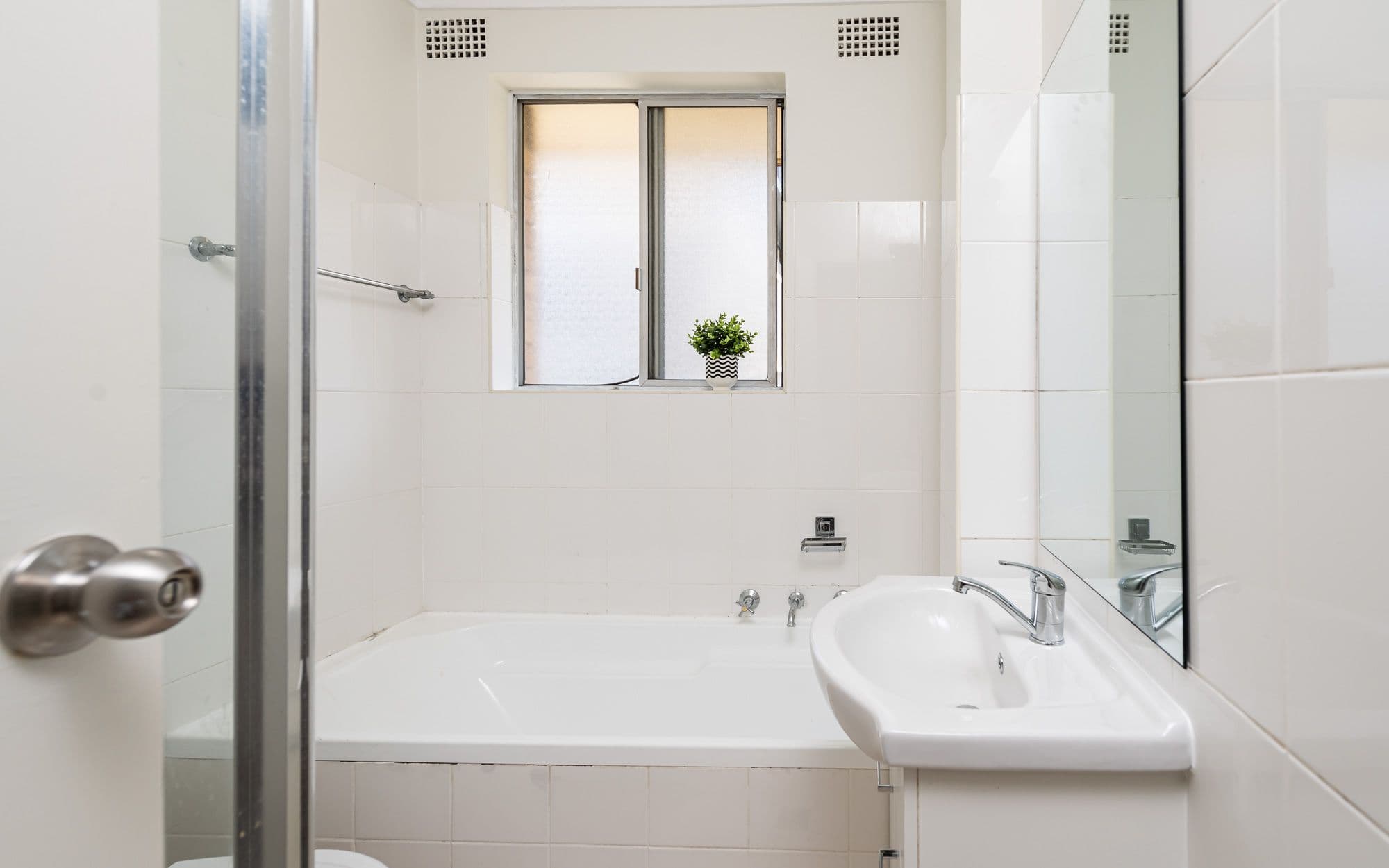 47-49 Ewart Street, Marrickville NSW 2204, Marrickville - Thumbnail 7