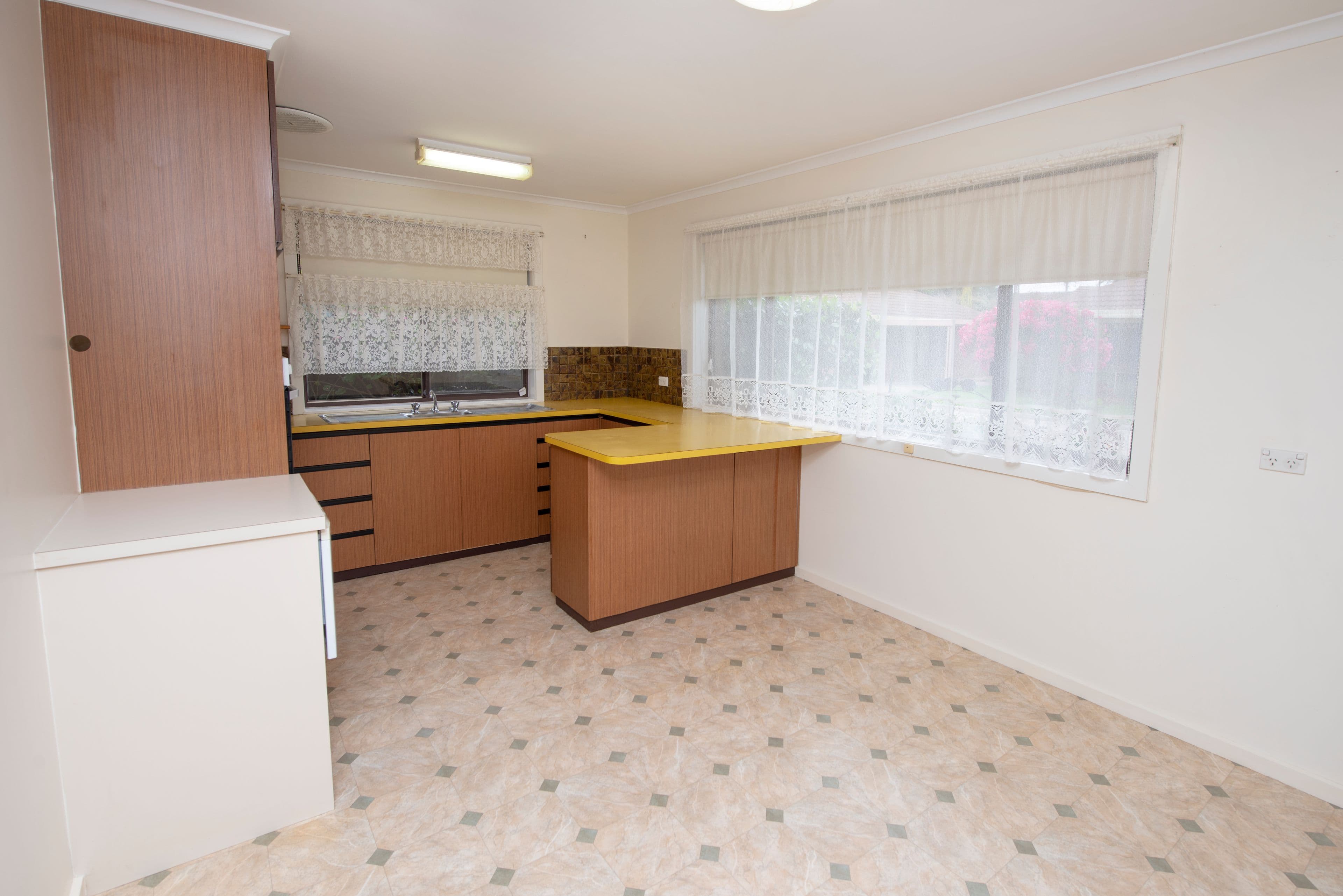 4 Drummond Street, Swan Hill VIC 3585, Swan Hill - Thumbnail 7