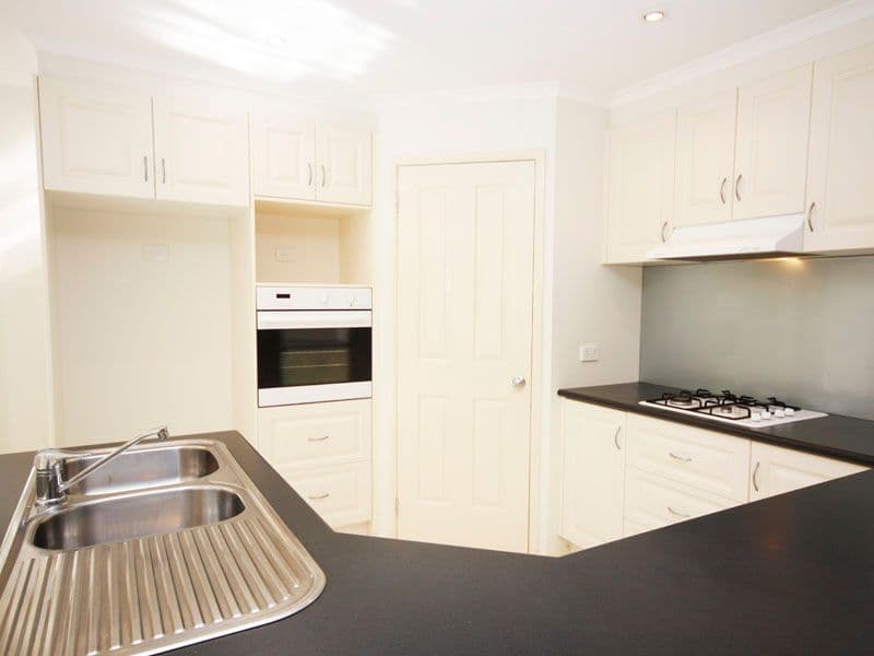11 Newbank Court, LEOPOLD VIC 3224, Leopold - Thumbnail 4