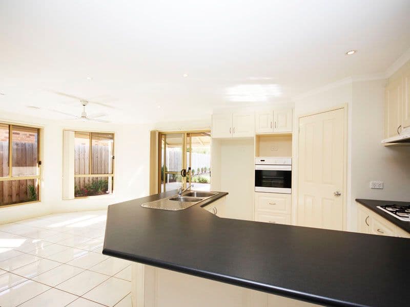 11 Newbank Court, LEOPOLD VIC 3224, Leopold - Thumbnail 5