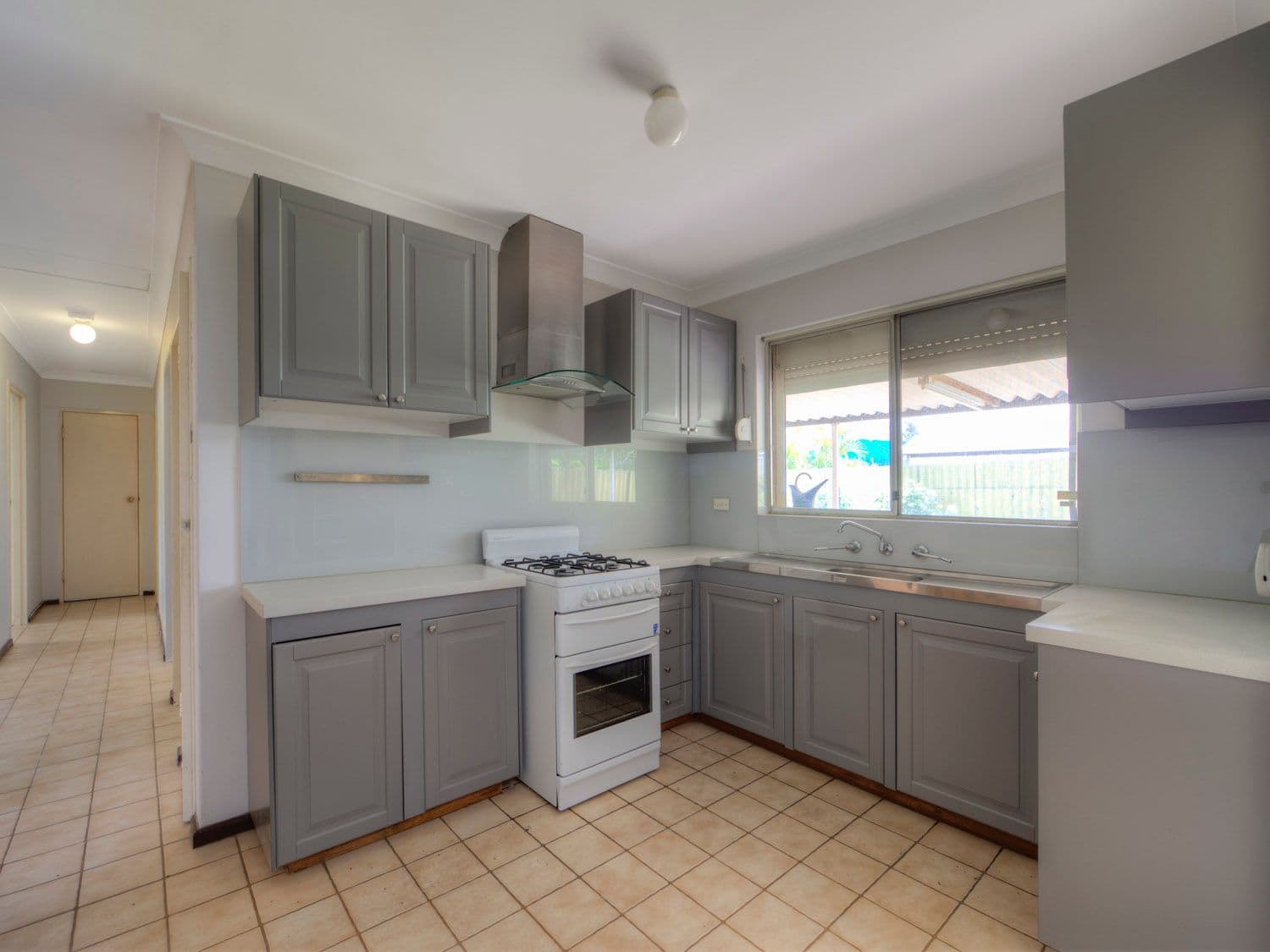 57 Virgilia Way, Forrestfield WA 6058, Forrestfield - Thumbnail 5