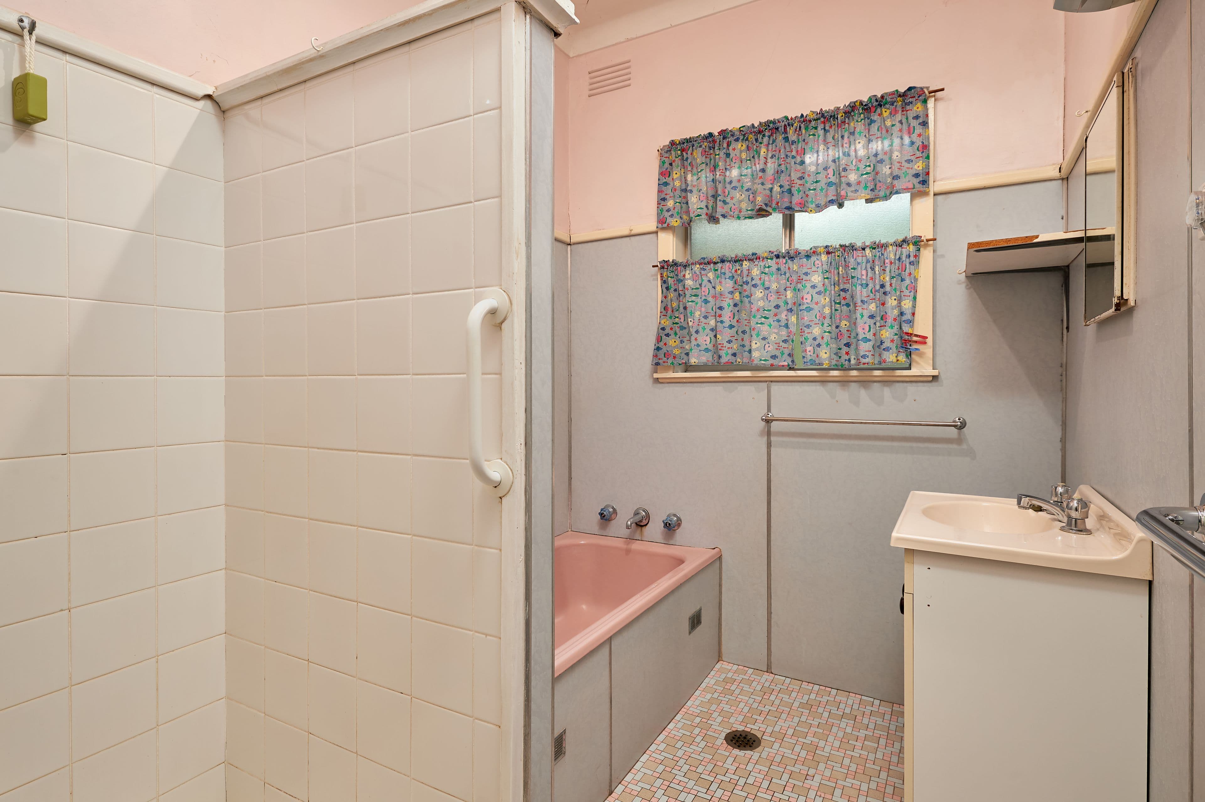 294 Lake Albert Road, Kooringal - Thumbnail 8