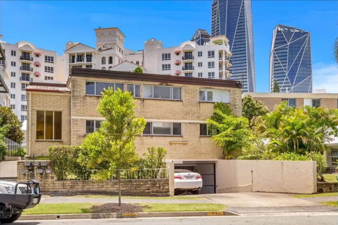 21 First Avenue, Surfers Paradise QLD 4217, Surfers Paradise - Thumbnail 2