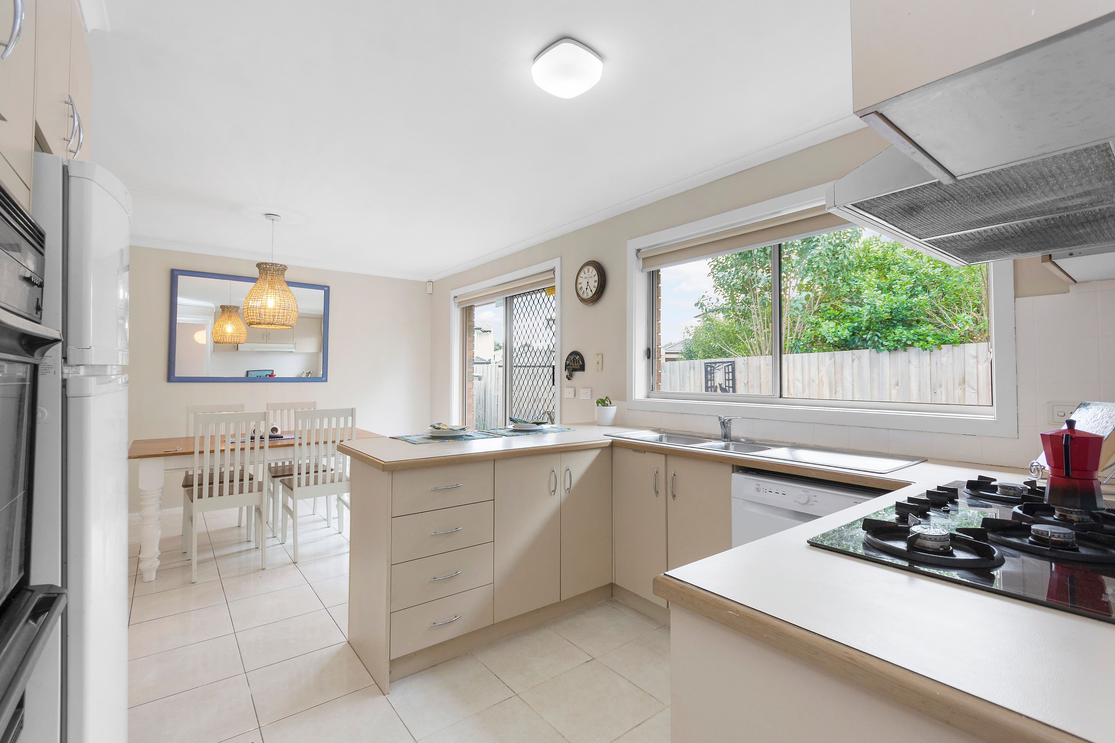 4 Lang Road, Mount Waverley VIC 3149, Mount Waverley - Thumbnail 6