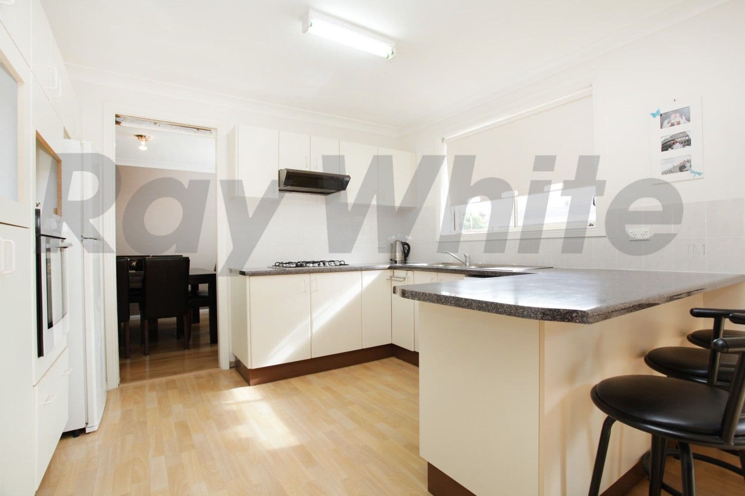 9 Camellia Avenue, GLENMORE PARK NSW 2745, Glenmore Park - Thumbnail 4