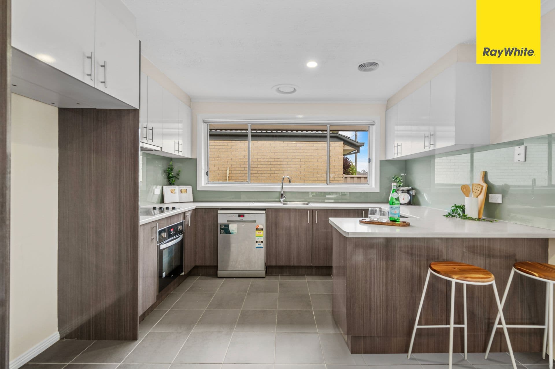 41 Marina Drive, Melton VIC 3337, Melton - Thumbnail 8