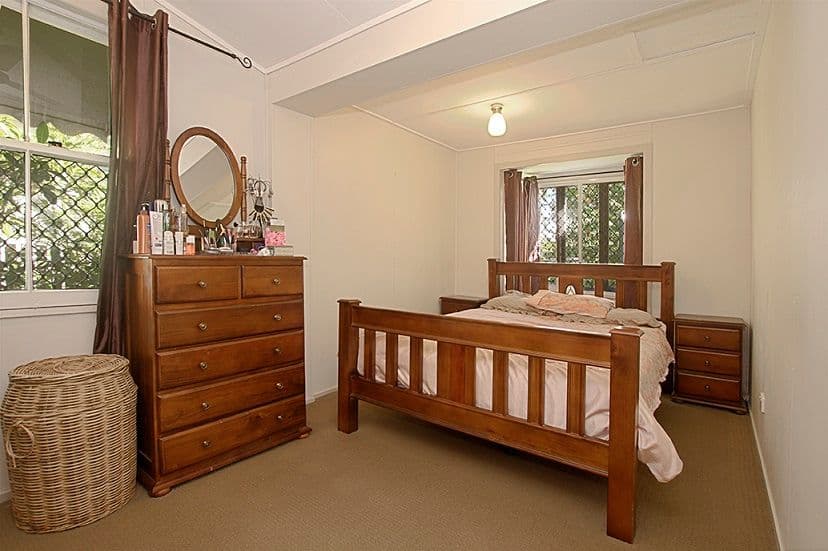 4 Leigh Street, WEST END QLD 4810, West End - Thumbnail 3