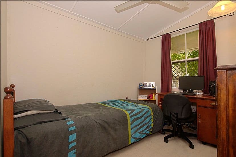 4 Leigh Street, WEST END QLD 4810, West End - Thumbnail 7