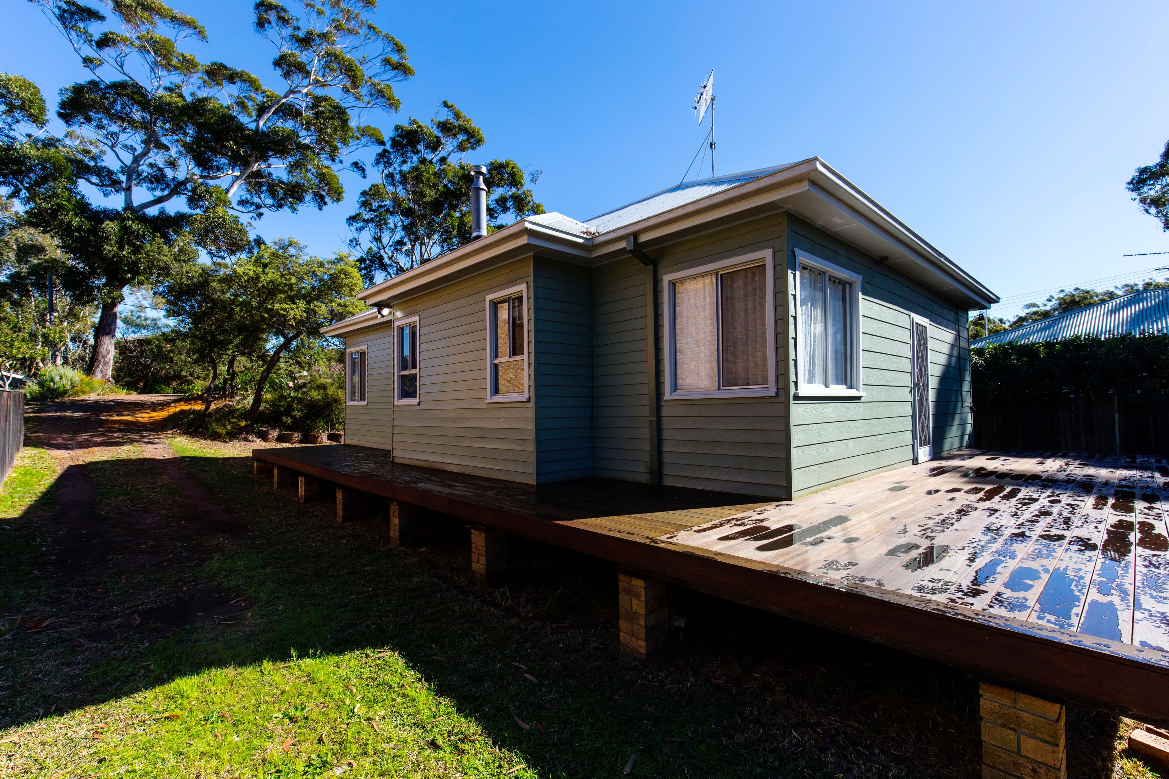 4 Dolphin Avenue, Hawks Nest - Thumbnail 2