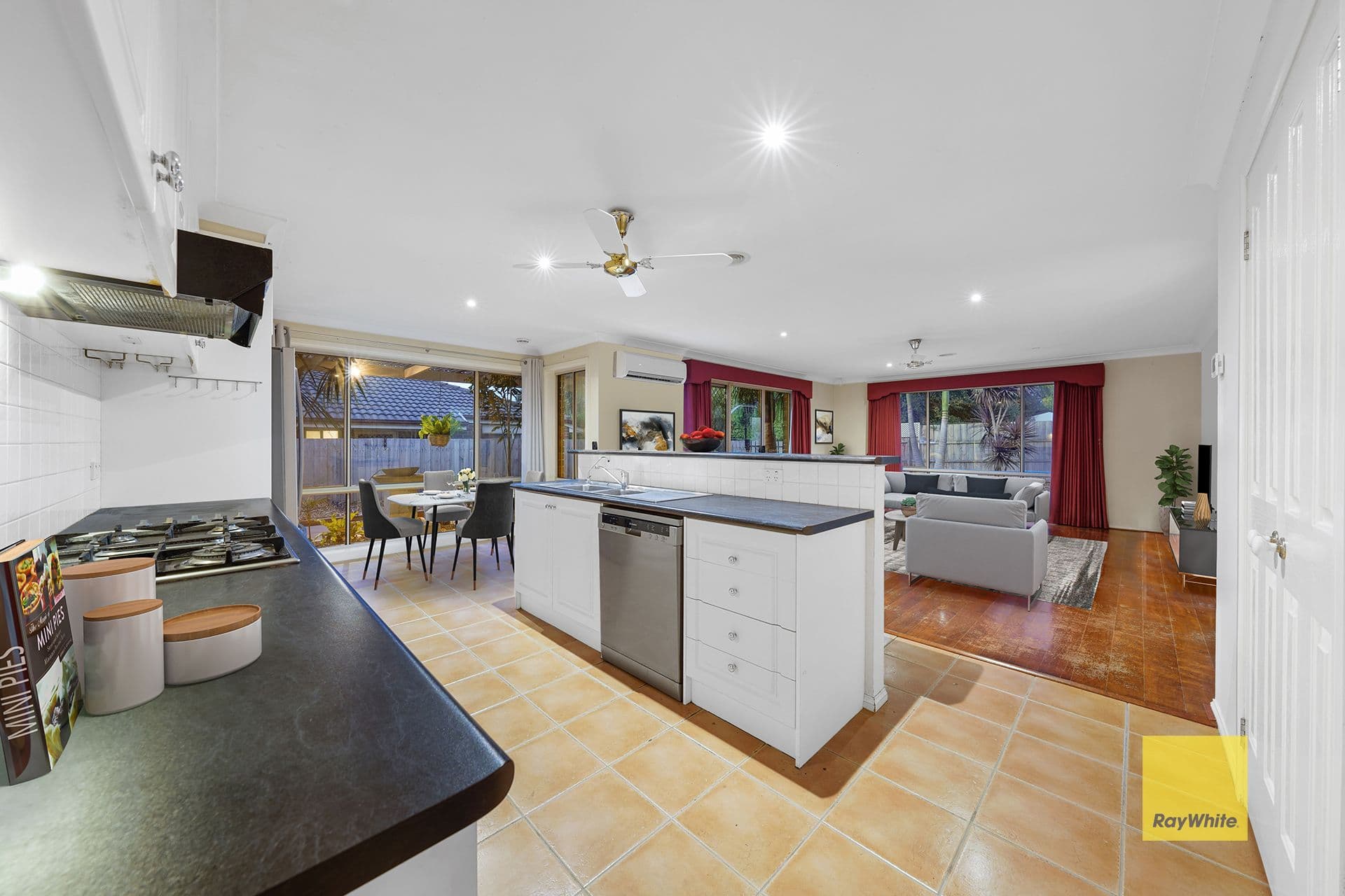 16 Hickory Drive, Narre Warren South VIC 3805, Narre Warren South - Thumbnail 7