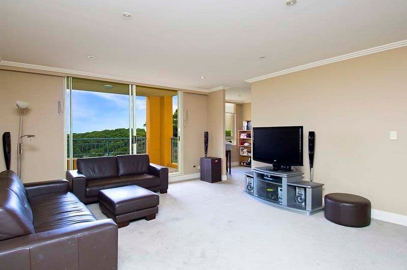 8 Gas Works Road, WOLLSTONECRAFT NSW 2065, Wollstonecraft - Thumbnail 2