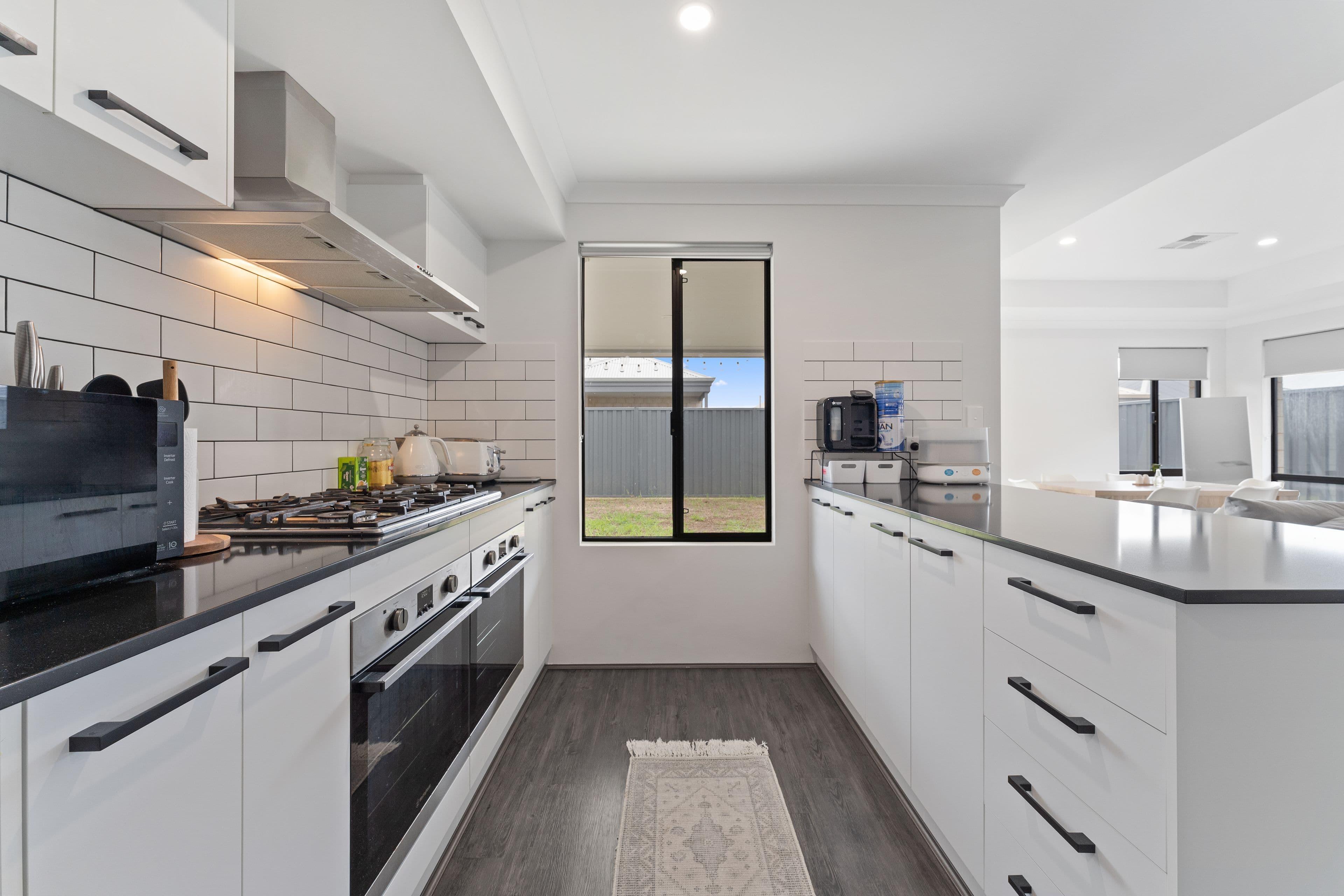 37 Flemington Drive, Baldivis WA 6171, Baldivis - Thumbnail 2