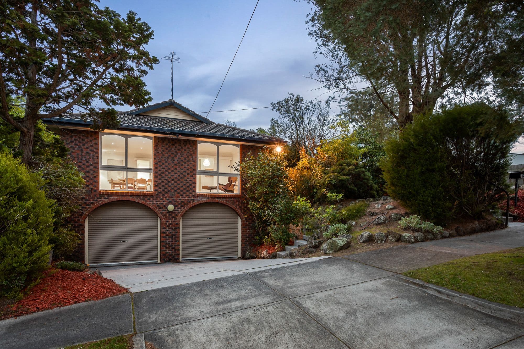 8 Tobruk Street, Bulleen VIC 3105, Bulleen - Image 1