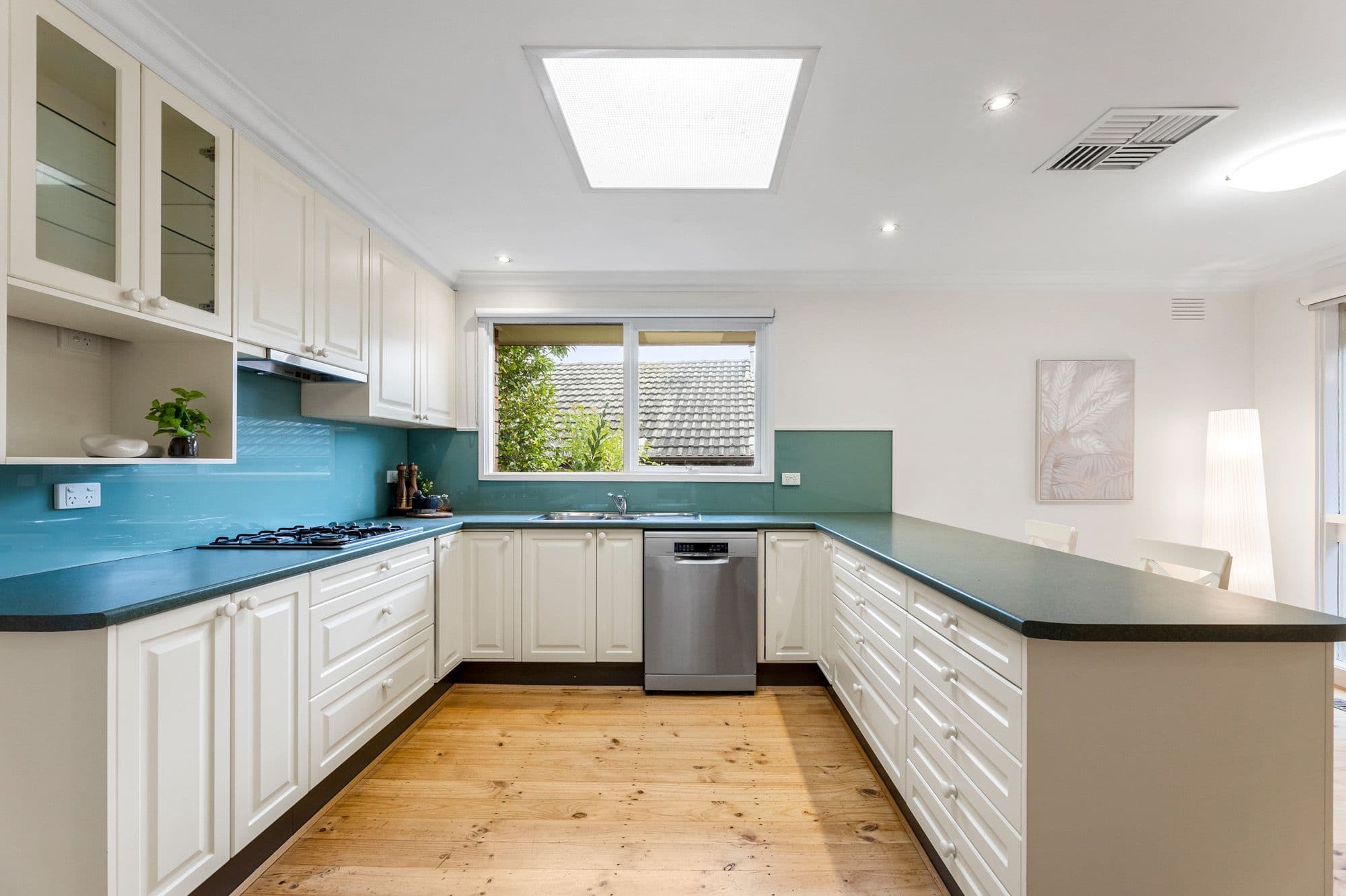 8 Tobruk Street, Bulleen VIC 3105, Bulleen - Thumbnail 3
