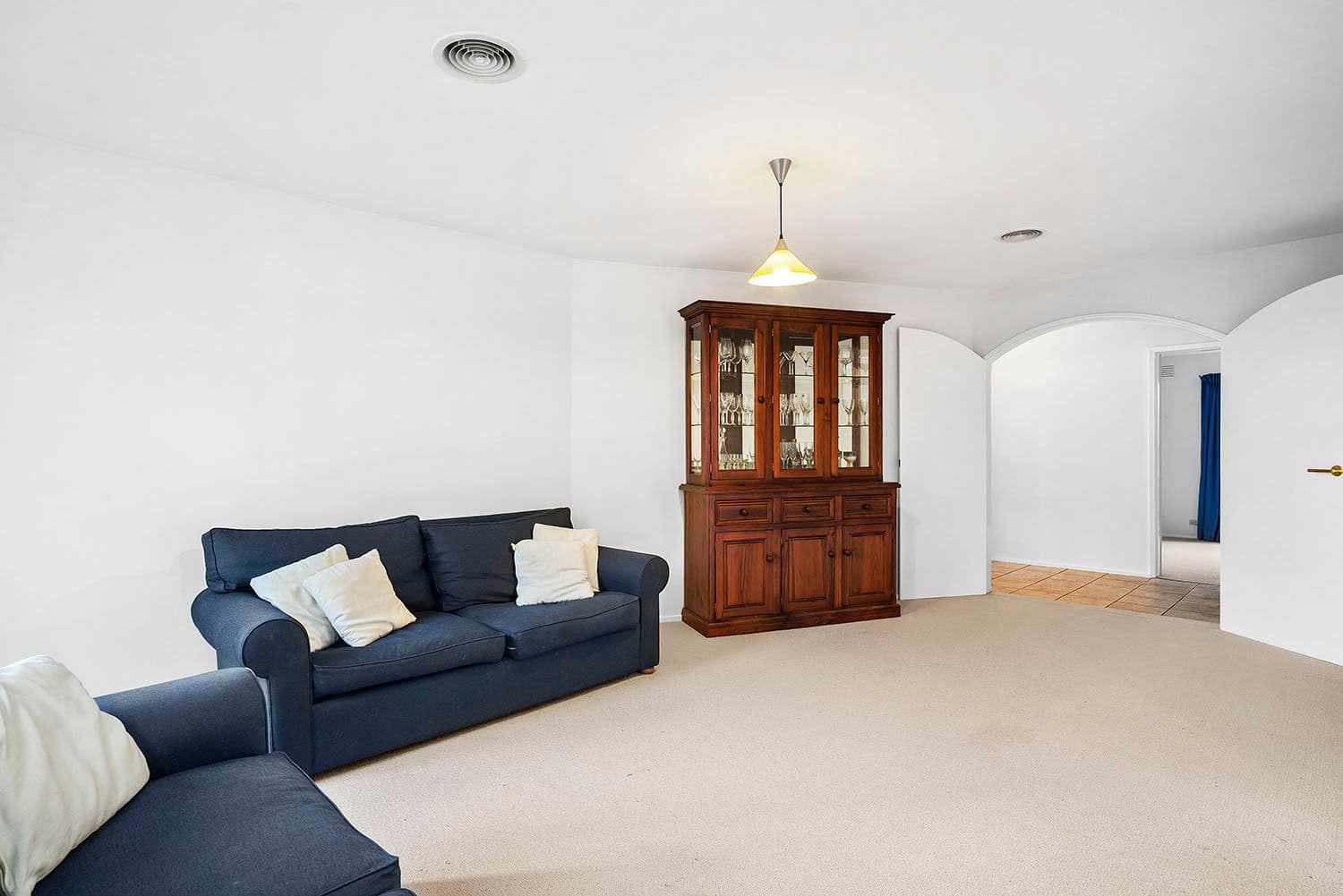 17 Allnutt Parade, Cheltenham VIC 3192, Cheltenham - Thumbnail 2