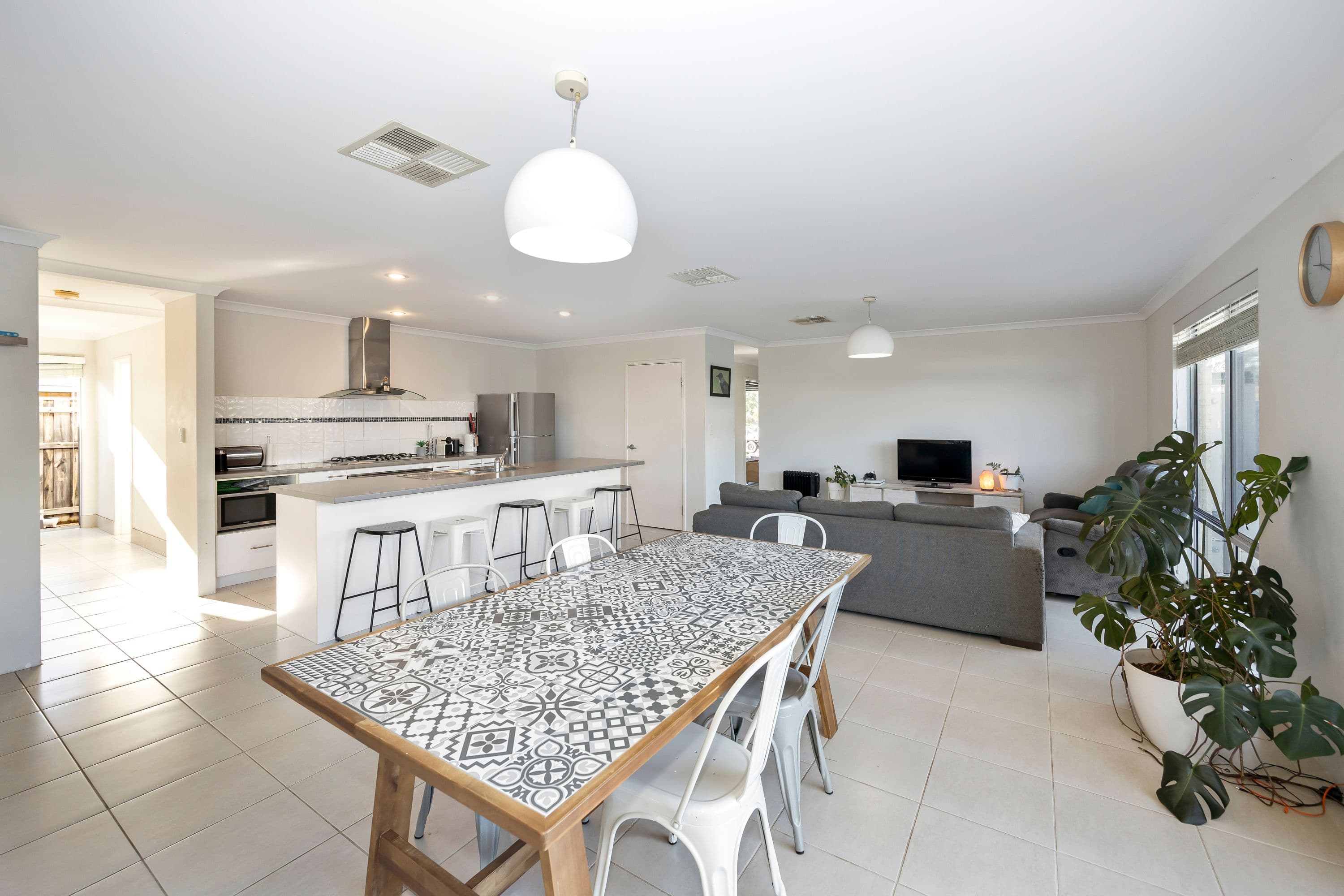 19 Firewood Vista, Yanchep WA 6035, Yanchep - Thumbnail 2