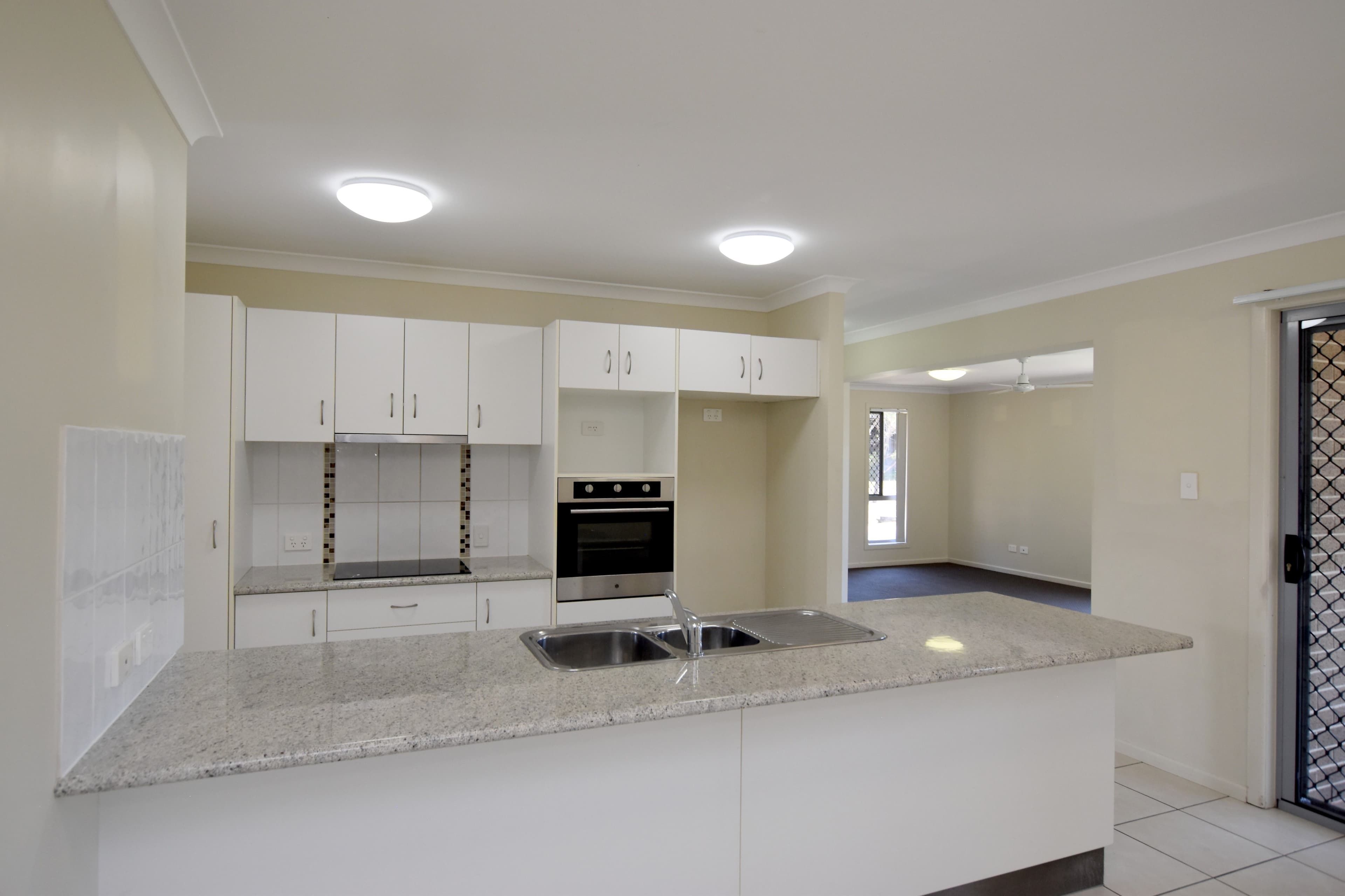 57 Agnes Street, South Gladstone QLD 4680, South Gladstone - Thumbnail 2