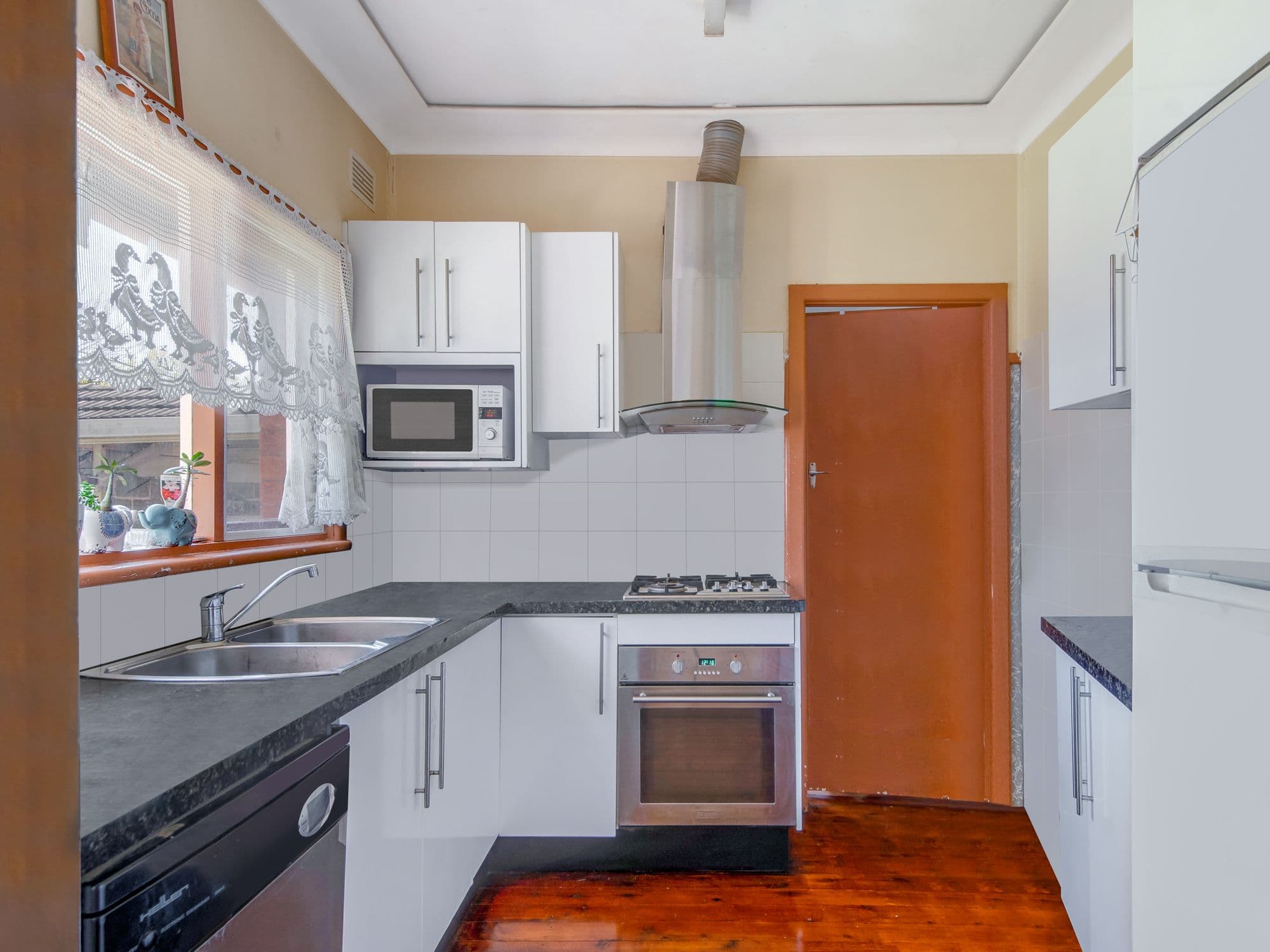 73 Kent Street, Minto NSW 2566, Minto - Thumbnail 3