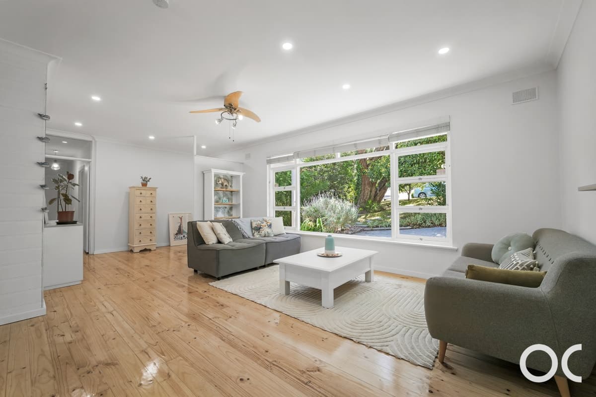 26 Deepdene Crescent, O'Halloran Hill - Thumbnail 2