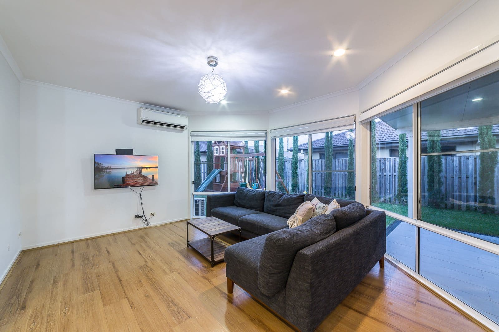 8 Jet Street, Upper Coomera QLD 4209, Upper Coomera - Thumbnail 6