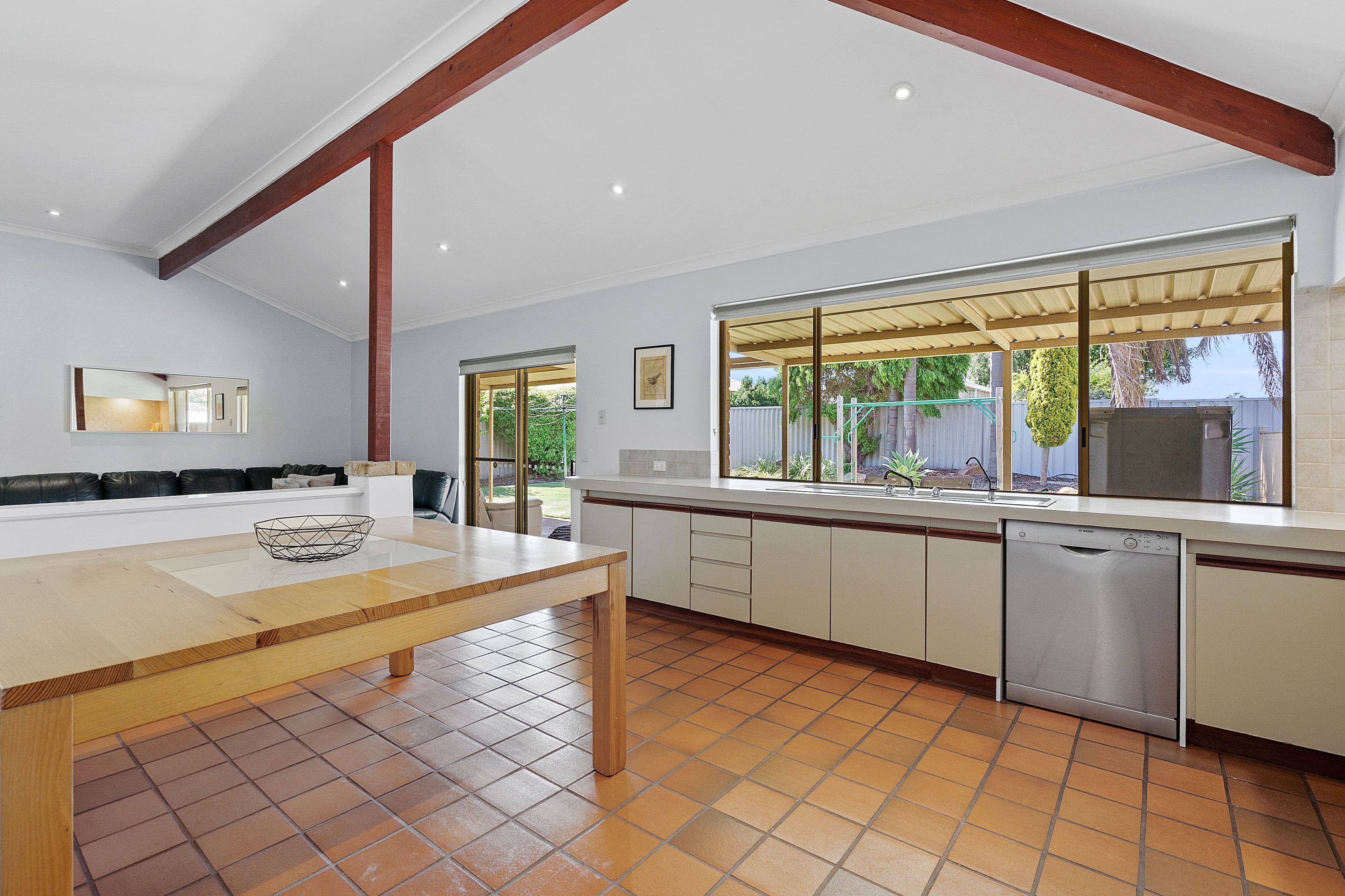 17 Angler Way, Sorrento WA 6020, Sorrento - Thumbnail 7
