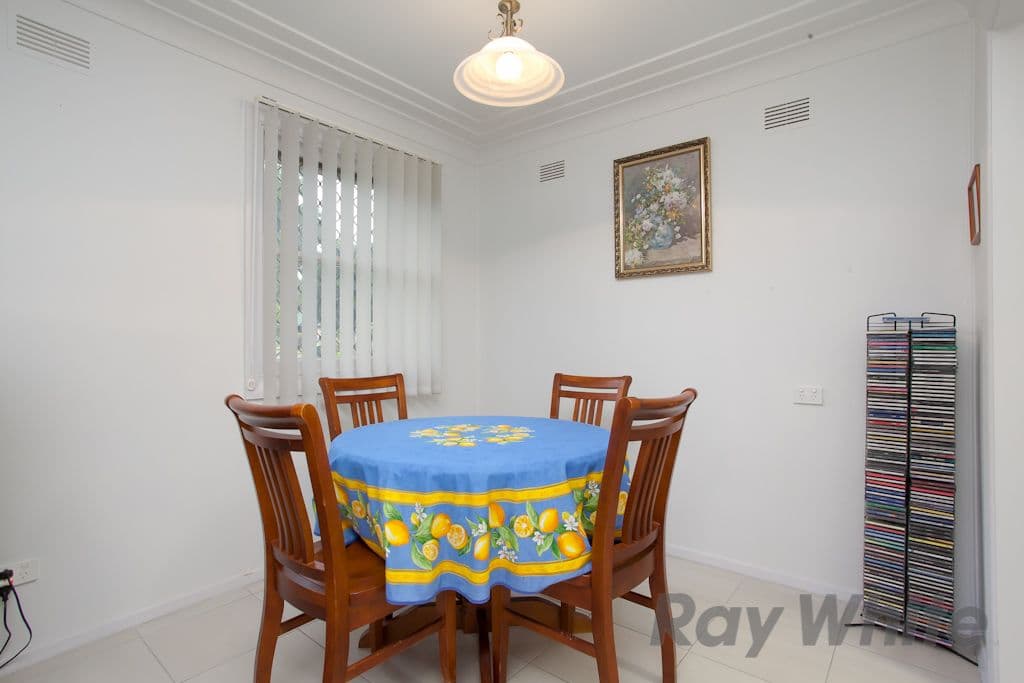 2 Alexander Street, MOUNT HUTTON NSW 2290, Mount Hutton - Thumbnail 5