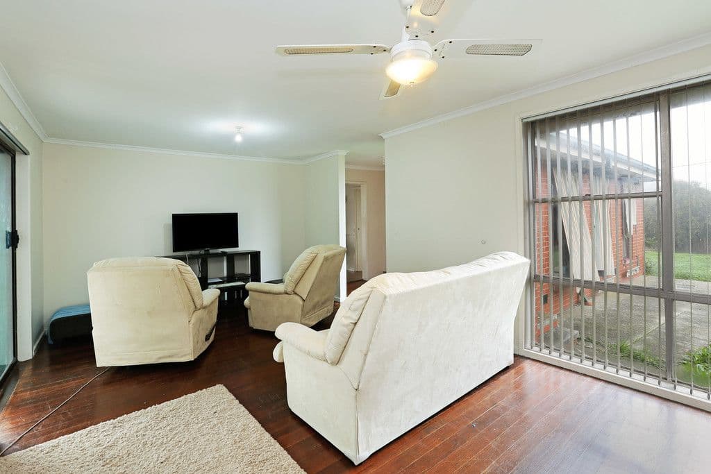 22 Pembroke Street, Corio VIC 3214, Corio - Thumbnail 2