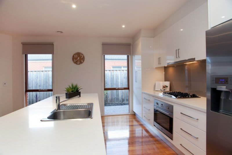 35 Nighthawk Boulevard, SOUTH MORANG VIC 3752, South Morang - Thumbnail 8