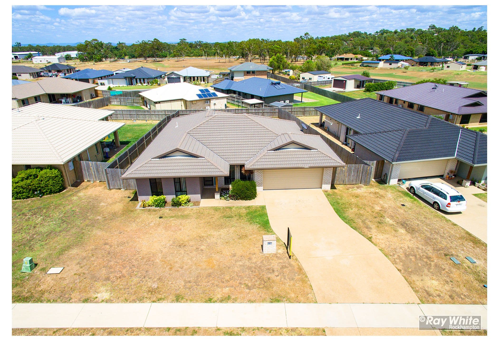 7 Argyle Avenue, Parkhurst QLD 4702, Parkhurst - Thumbnail 2