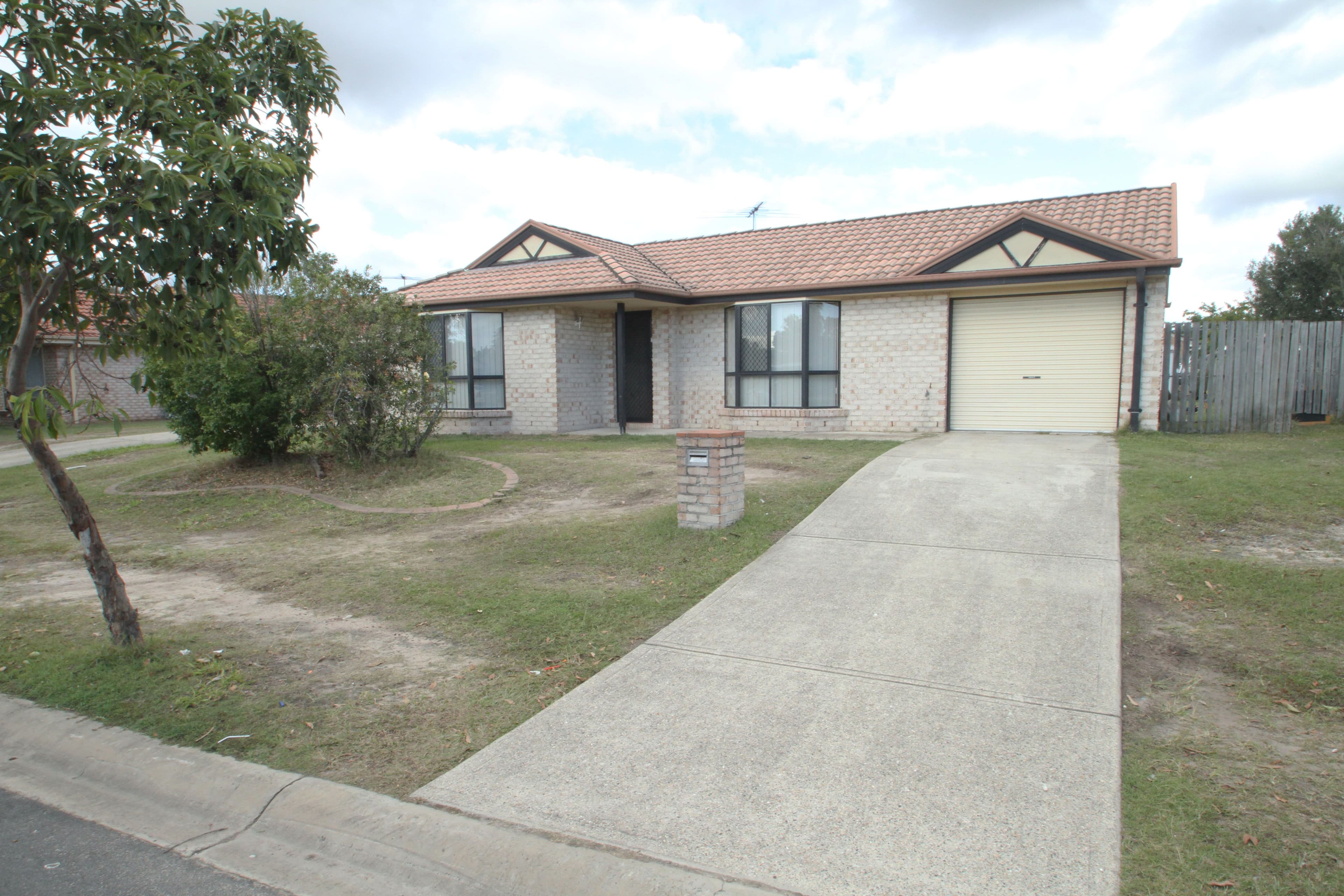 10 Nicole Place, Crestmead QLD 4132, Crestmead - Image 1