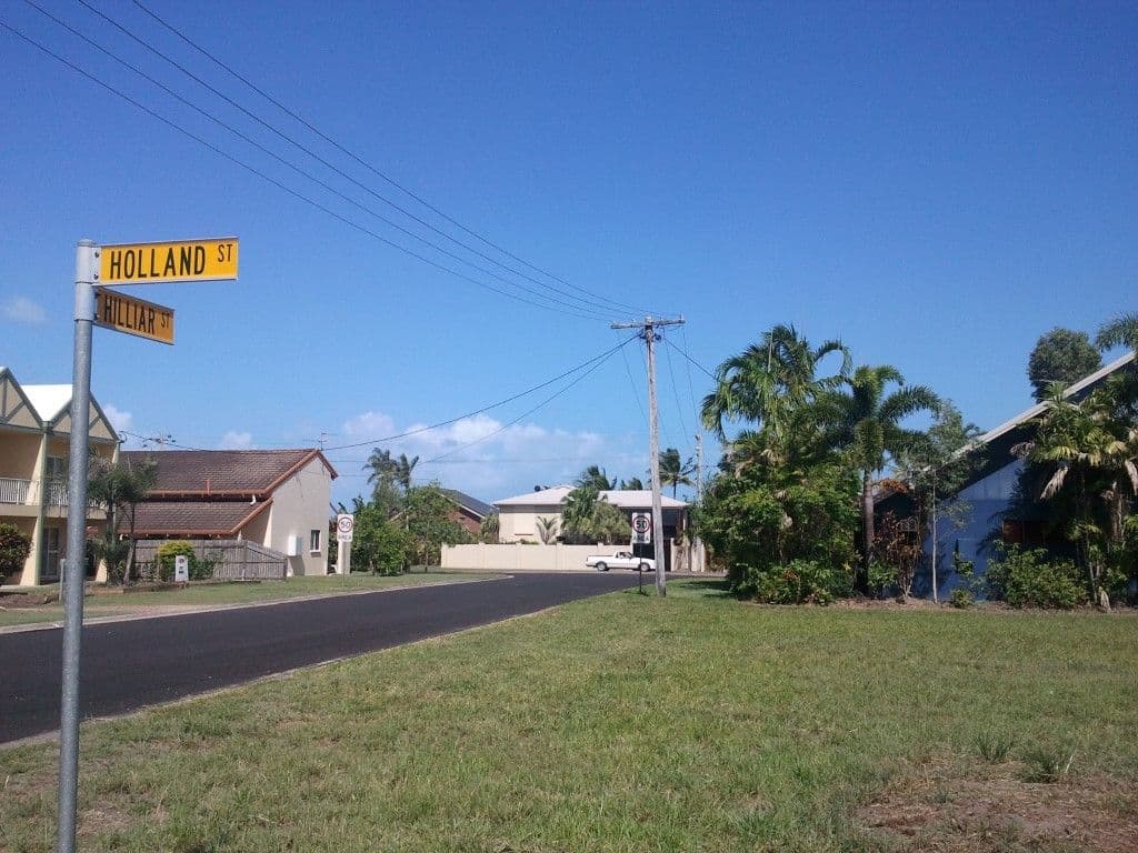 20 Holland Street, WONGALING BEACH QLD 4852, Wongaling Beach - Thumbnail 3