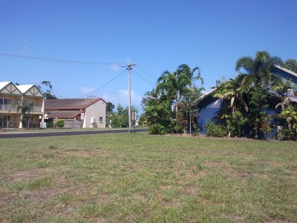 20 Holland Street, WONGALING BEACH QLD 4852, Wongaling Beach - Thumbnail 7