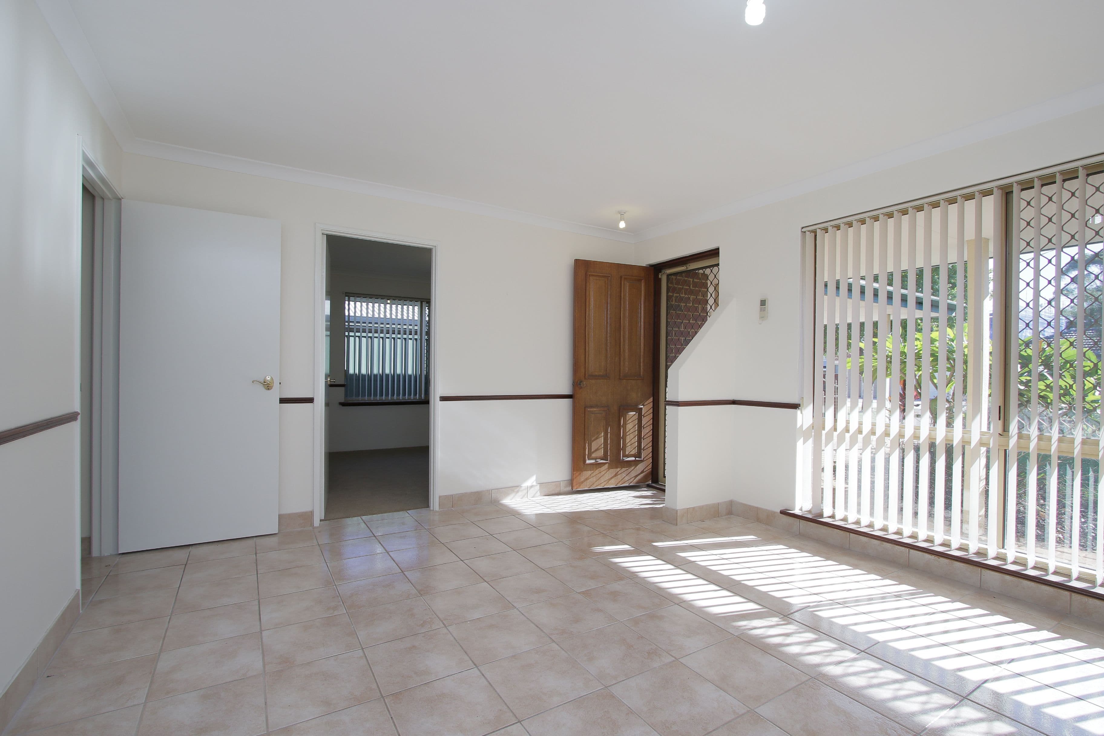 14 Laurie Street, Kewdale WA 6105, Kewdale - Thumbnail 2