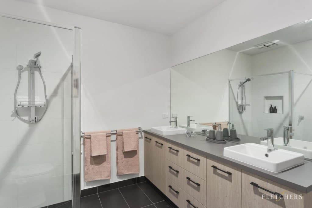 55b Cuthbertson Drive, Traralgon - Thumbnail 8