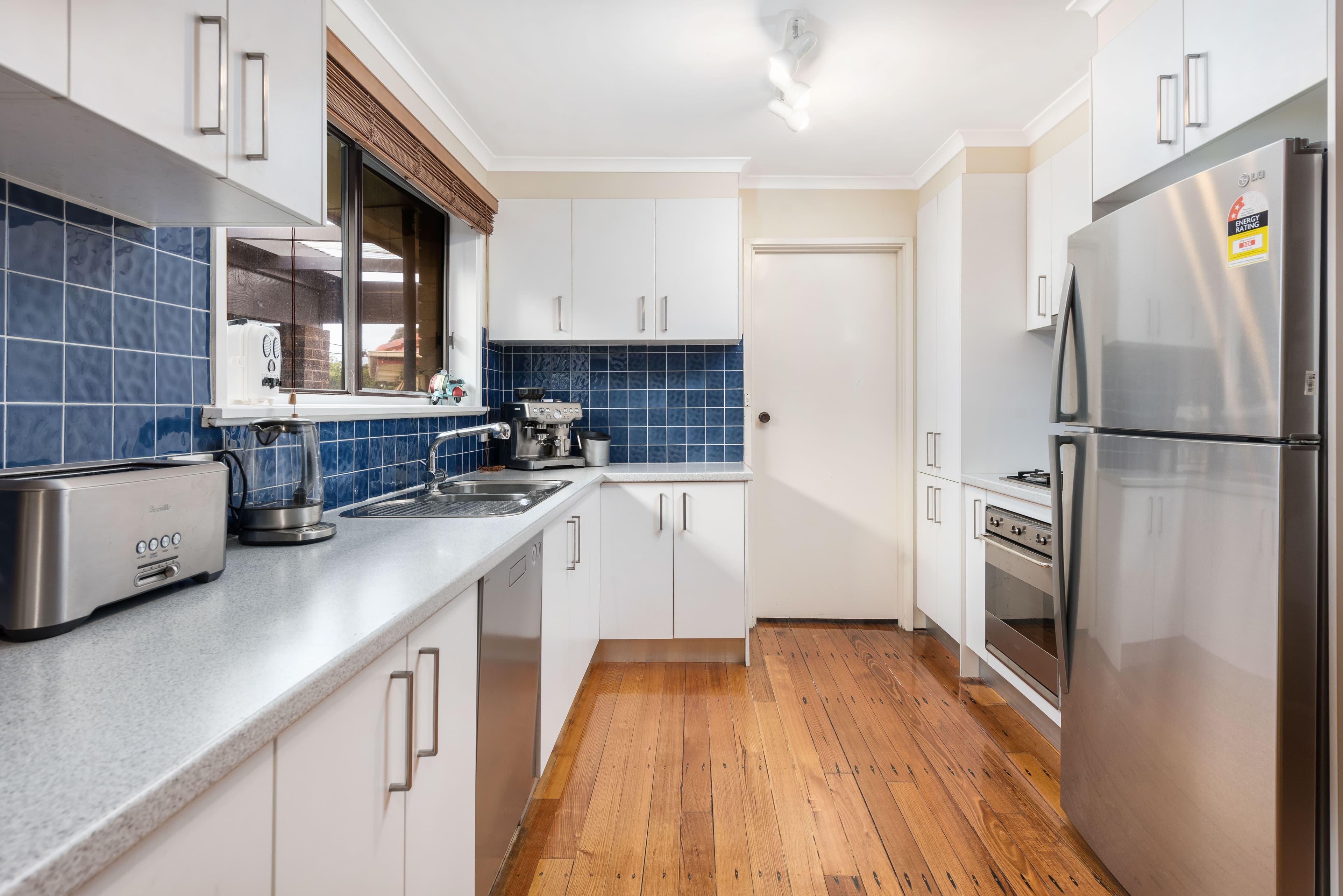 8 Virginia Crescent, Bundoora VIC 3083, Bundoora - Thumbnail 4